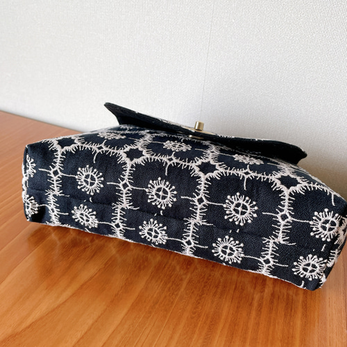 ミナペルホネン チェーン付き ハンドバッグ ハンドメイド バッグ