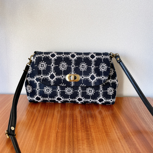 ミナペルホネン チェーン付き ハンドバッグ ハンドメイド バッグ