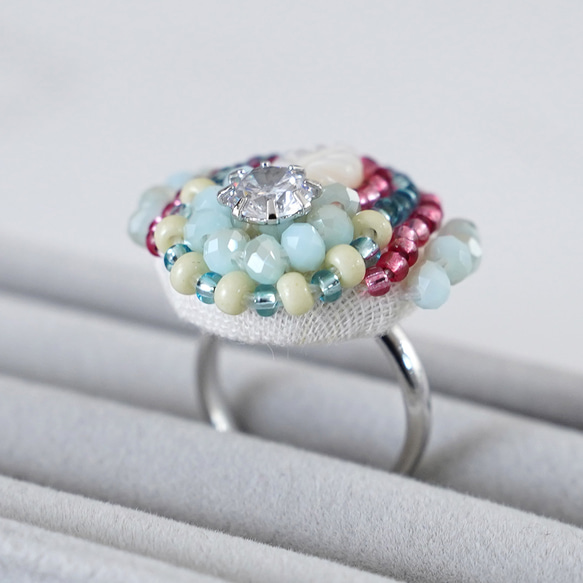 健談戒指 34 均碼串珠刺繡戒指葉寶石粉紅藍色多彩多色 第5張的照片