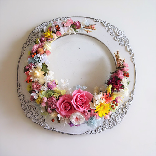 母の日予約販売 花摘みリース（三日月リース薔薇） リース chloe