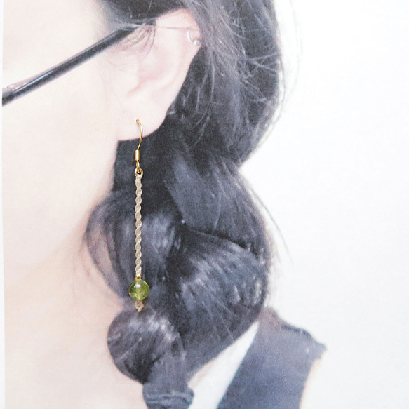 天然石一粒ーシンプルマクラメピアス【ペリドット】macp085軽やかに揺れるアレルギーフリーのアクセサリー 6枚目の画像