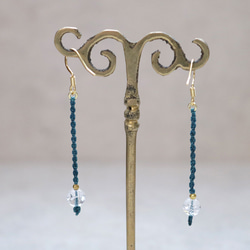 天然石一粒ーシンプルマクラメピアス【クラッククリスタル】macp077軽やかに揺れるアレルギーフリーのアクセサリー 4枚目の画像