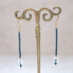 天然石一粒ーシンプルマクラメピアス【クラッククリスタル】macp077軽やかに揺れるアレルギーフリーのアクセサリー 2枚目の画像