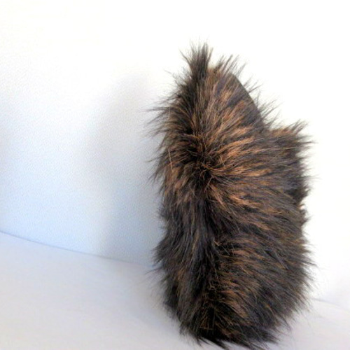 柊グリーンのバックにモフモフフードの猫♡ ハンドメイド
