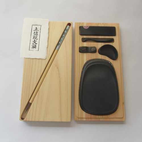 土佐硯（22㌢×15㌢） 特別セール品】 土佐硯の新作販売します( *´艸｀) : 雲平筆