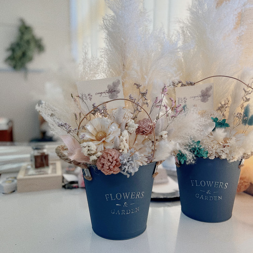 VOLUME・青【待望のボリュームup♪】フラワーアレンジメント 長く