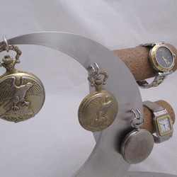 名入れ　刻印　ラッピング　三日月腕時計、懐中時計リーフ台座スタンド 7枚目の画像