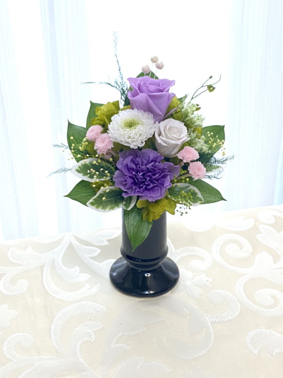 ☆再販多数☆スマートなスタイルの仏花 (黒花器・高さ18cm