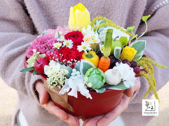 《母の日遅れてごめんね♡ありがとうタグ付》プリザーブドフラワーカーネーションのお野菜いっぱいフラワーアレンジメント 4枚目の画像