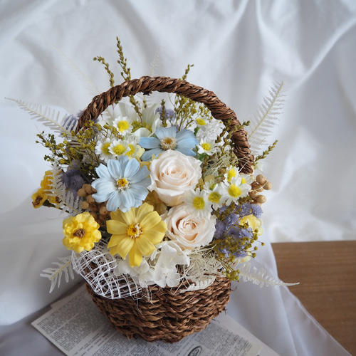 商談中　プリザーブドフラワーアレンジ　No.182 ジニアバスケットアレンジ 182 フラワー・ガーデニング 商談中 プリザーブドフラワーアレンジ No