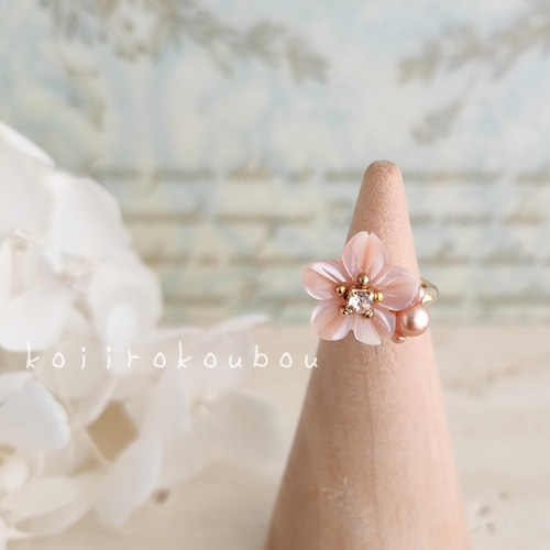 桜のイヤーカフ ~ 初桜 Ⅱ ~ イヤーカフ koiirokoubou 通販｜Creema 
