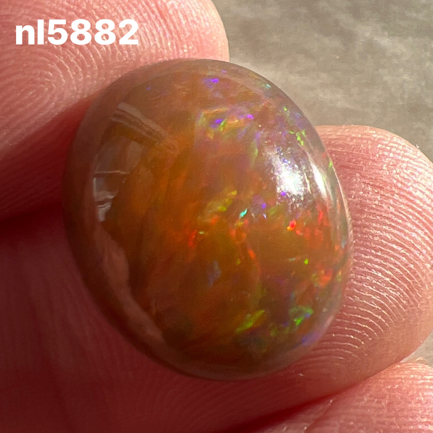 4A エチオピア産 オパール 18ミリ ルース nl5882