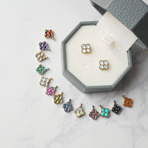 まるい天然石の小さいお花ピアス4枚花　インカローズ　シンプル　サージカルステンレス　春　ピンク　ペールカラー　朱色　桜 14枚目の画像