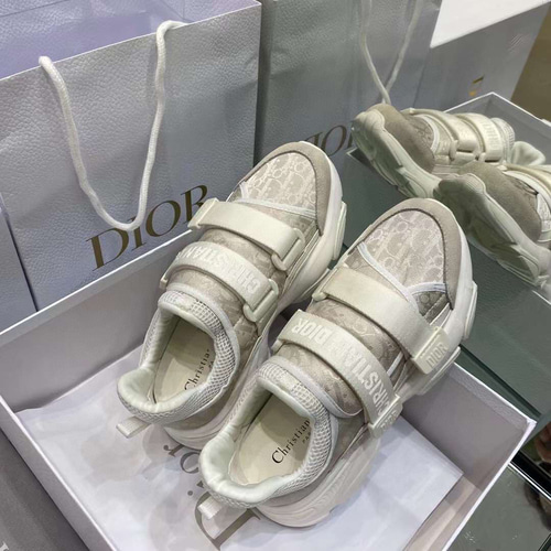 Dior 最新カジュアルd-wanderスニーカー スニーカー skj7399