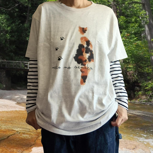 猫の背中☆Tシャツ（半袖／長袖） Tシャツ ねこねこデザイン
