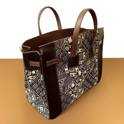 まるで絵画のようなエジプト柄のトートバッグ 帯リメイク ハンドル本革