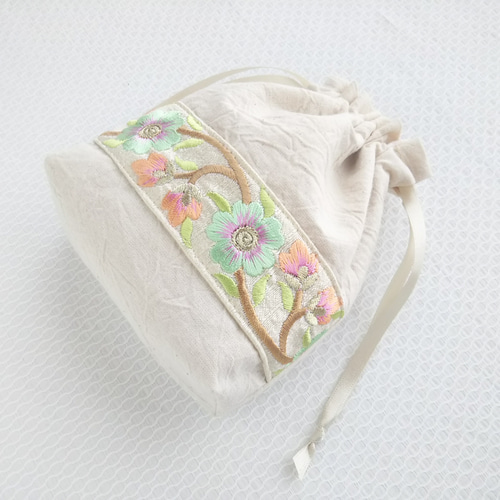 インド刺繍リボン　巾着 インド刺繍リボン巾着バッグ - TOMOTORAWIN'S GALLERY | minne