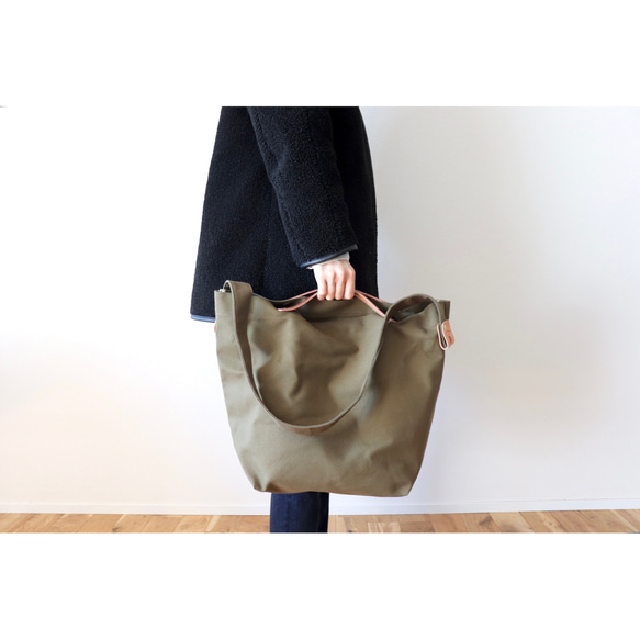 leather handle canvas shoulder bag 12枚目の画像