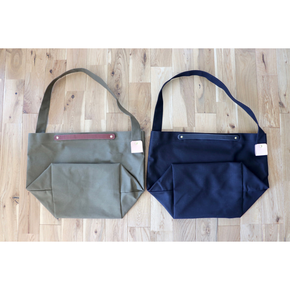 leather handle canvas shoulder bag 8枚目の画像