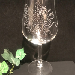 ライラックの花束のグラス〜手彫りガラス〜 6枚目の画像