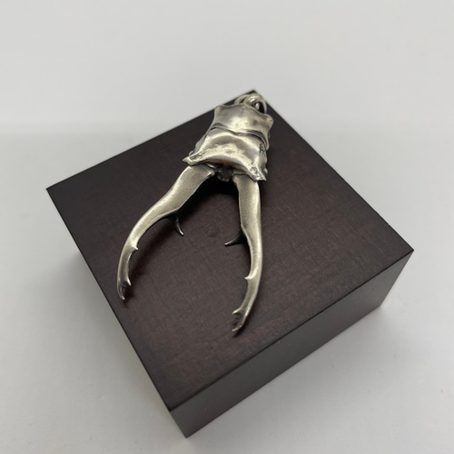 エラフスホソアカクワガタ ペンダントトップ シルバーアクセサリー bcf8e76213b1b9b096582adbb94618