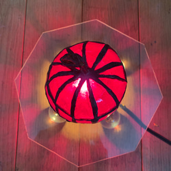 ハンドメイド　ステンドグラス　りんご　ランプ 2枚目の画像