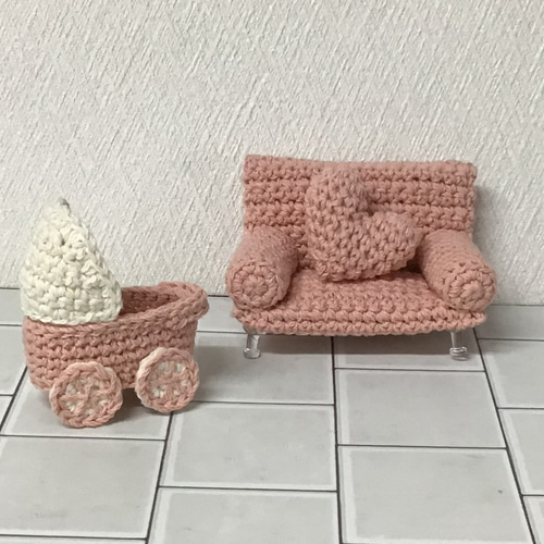 ハートのクッション付き ソファ あみぐるみ あみぐるみ くりちゃん