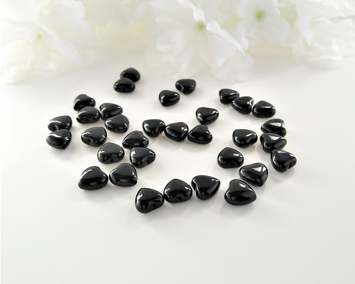 8mm・10mm・12mm オニキス ハート型 天然石 縦穴貫通 【サイズ選択