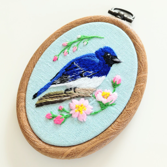 オオルリさんの刺繍フレーム (桜) タペストリー・壁掛け loup bleu