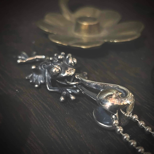 SOLID DESIGN SD-059 舌出しカエルシルバーペンダント 項鍊 SOLID