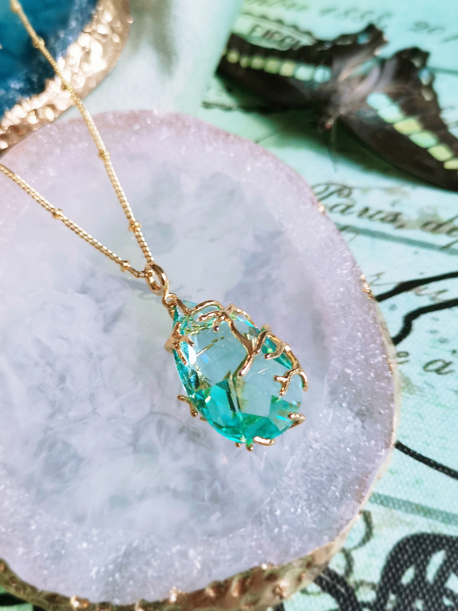 ストーンネックレス　ギャラクシー ウエスタン ヨーロッパ　ヴィンテージ  クラシック　人工クリスタル