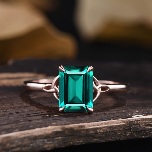 6月の誕生石 アレキサンドライト リング カラーチェンジストーン