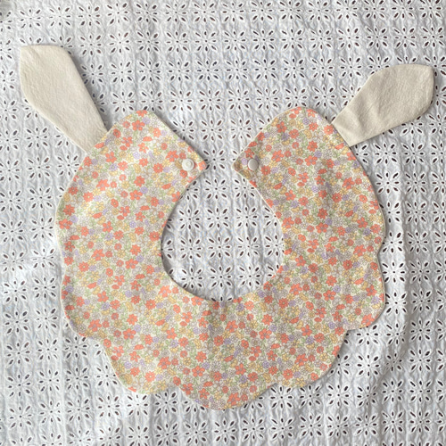 うさ耳お花刺繍スタイ スタイ・よだれかけ mituha 通販 15542274