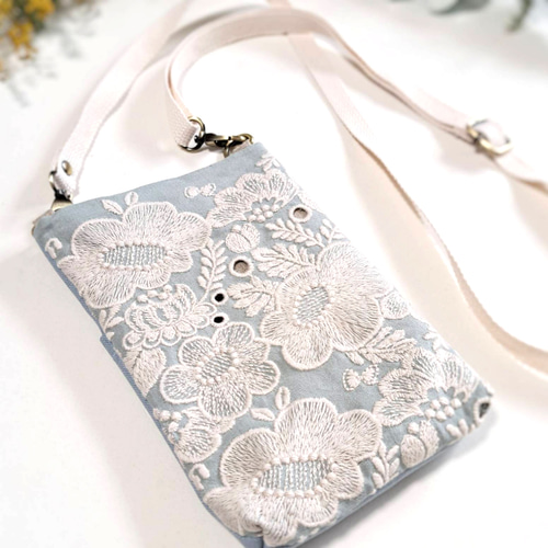 ミナペルホネン smile flower*light green スマホショルダー  