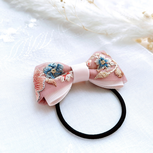 大量入荷 再販14】】インド刺繍☆花柄ピンクリボン ヘアゴム こども〜大人 ヘアゴム