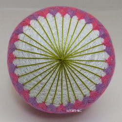 Temari Cat Shop Temari“Obi Pattern Tateya Kasuri”白桃紫藤 10cm Temar 第2張的照片