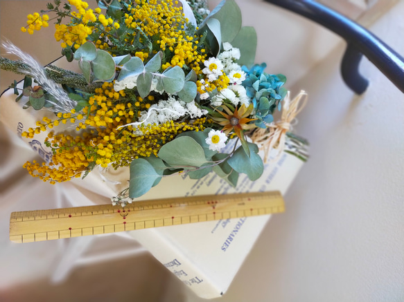 春色ミモザとユーカリと紫陽花のドライフラワースワッグ（受注製作） 7枚目の画像
