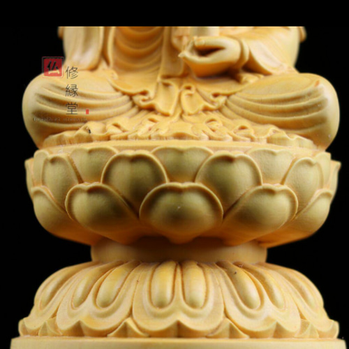 木彫り 仏像 観音菩薩座像 柘植材 仏教工芸 精密彫刻 仏師で