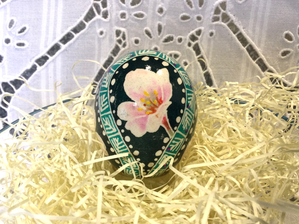 イースターエッグ(PYSANKY)  本物の卵です(๑˃̵ᴗ˂̵) 1枚目の画像