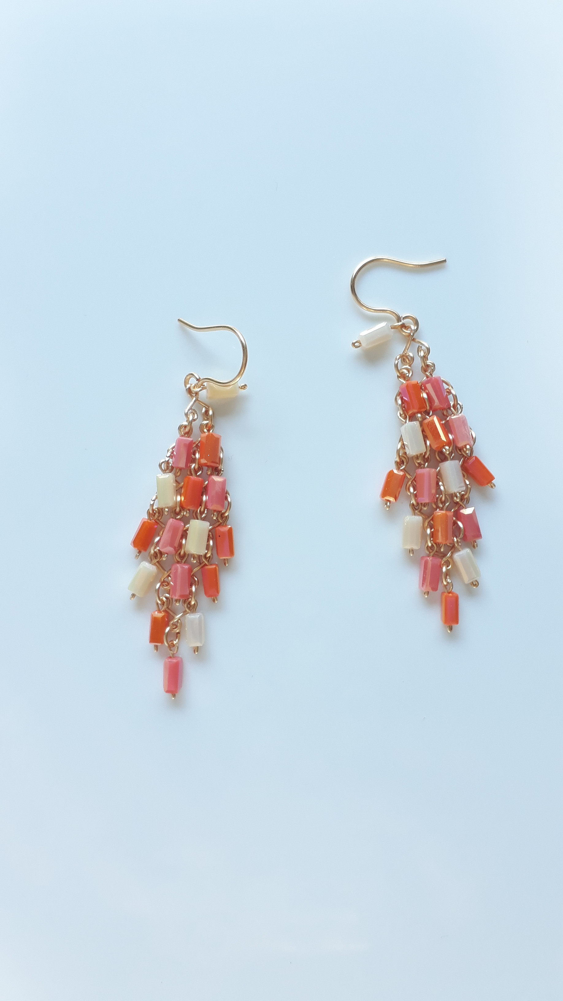 オレンジのビーズのイヤリングアクセサリー / 6.00 cm