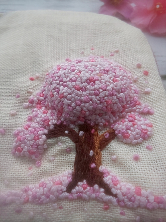 桜刺繍の桜花爛漫ミニポーチ 3枚目の画像