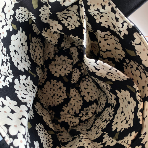 再販 花ハート刺繍のトートバッグ トートバッグ AZmama 通販