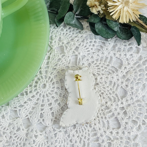 【kaesa】オートクチュール刺繍　トゥシューズ・四つ葉シルバーブローチ 新商品のご紹介｜チリアの最新情報 ｜オートクチュールビーズ