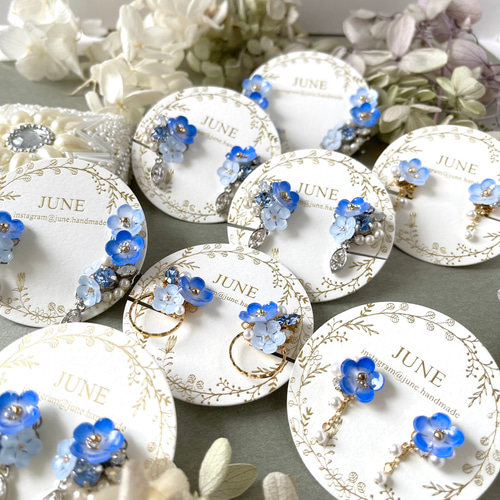 ネモフィラしゃらりん*bijouのピアス／イヤリング 花、青、春