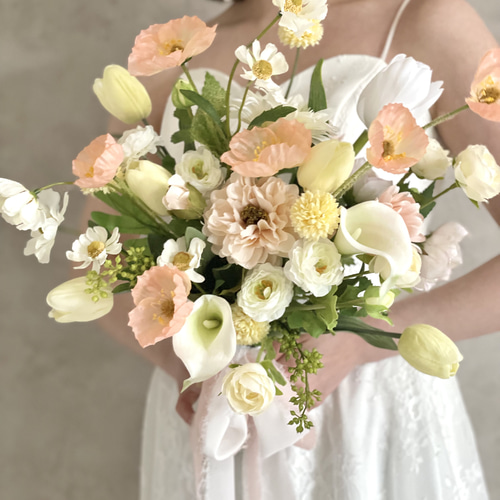 (ブートニア付き)ウェディングブーケ　アーティフィシャルフラワー ウェディングブーケ（アーティフィシャルフラワー）ヴィンテージ