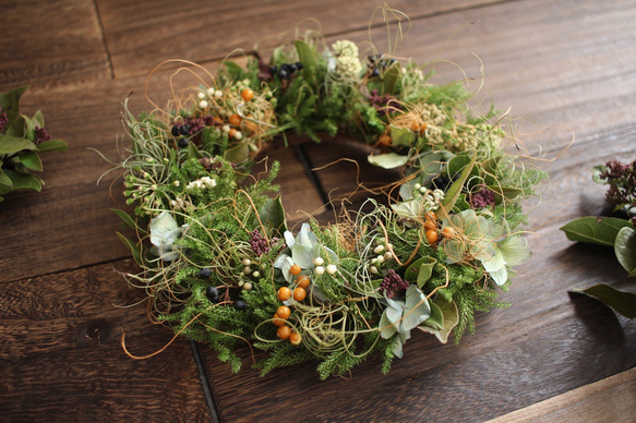 ドライフラワー　リース　春 カラフルなナチュラルリース オールシーズン 春夏秋冬 フラワー