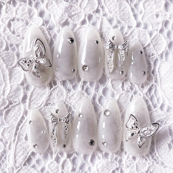 ネイルチップ♥︎韓国量産型ちゅるちゅるワンホンネイル蝶チークネイル  