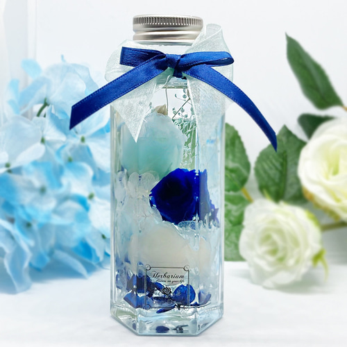 4-224 固まるハーバリウム ブルー＆ホワイトローズ⭐️極美品