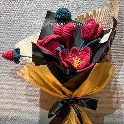 ハンドメイド · かぎ針編み · バラの花束 · 花 · シミュレーションフラワー · フラワーシリーズ · バレンタインデーギ 2枚目の画像