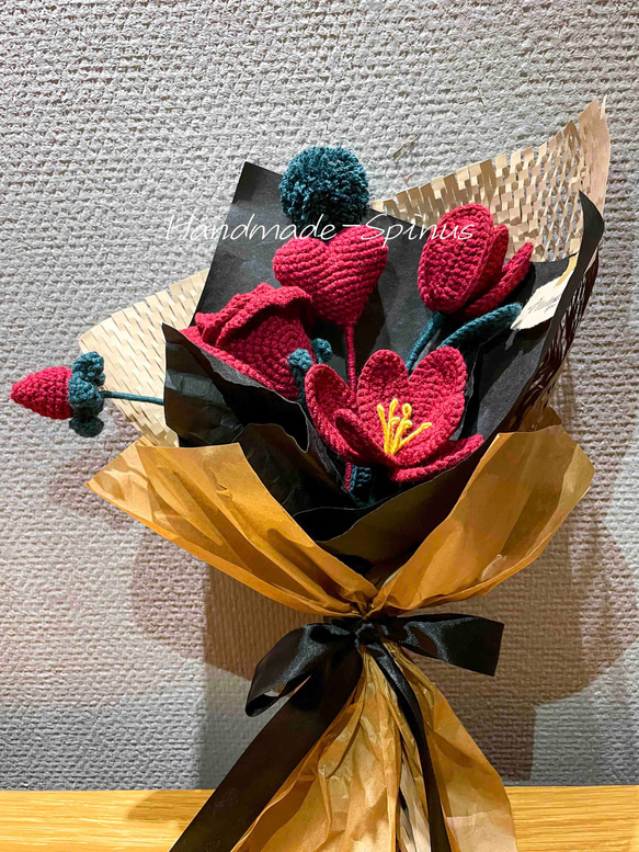 ハンドメイド · かぎ針編み · バラの花束 · 花 · シミュレーションフラワー · フラワーシリーズ · バレンタインデーギ 2枚目の画像